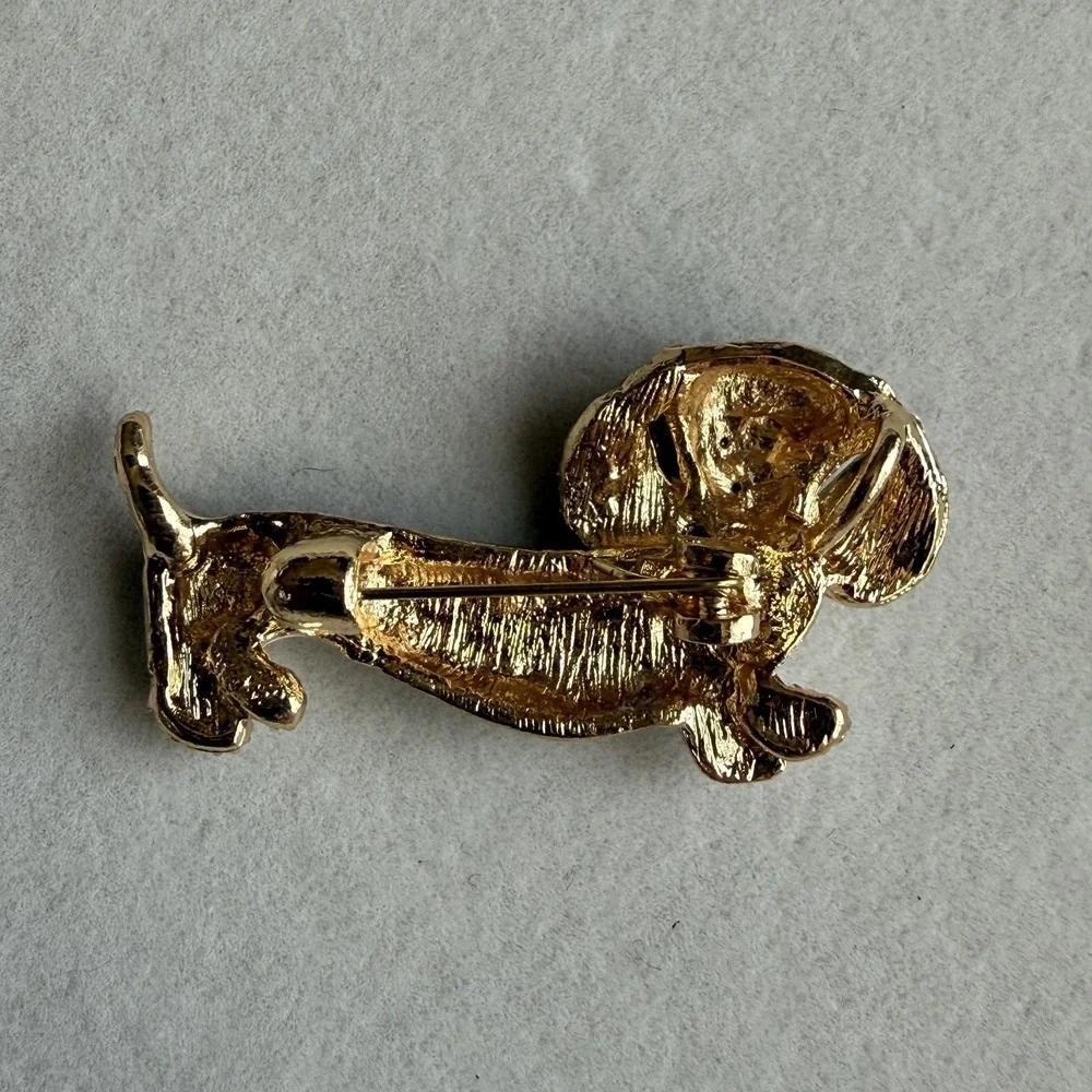 Dachshund Dog Brooch Pendant Black White Enamel Gold Tone Rhinestone Crystal